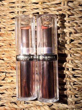 L'Oreal Paris Glow Paradise Balm-in-Lipstick Duo
